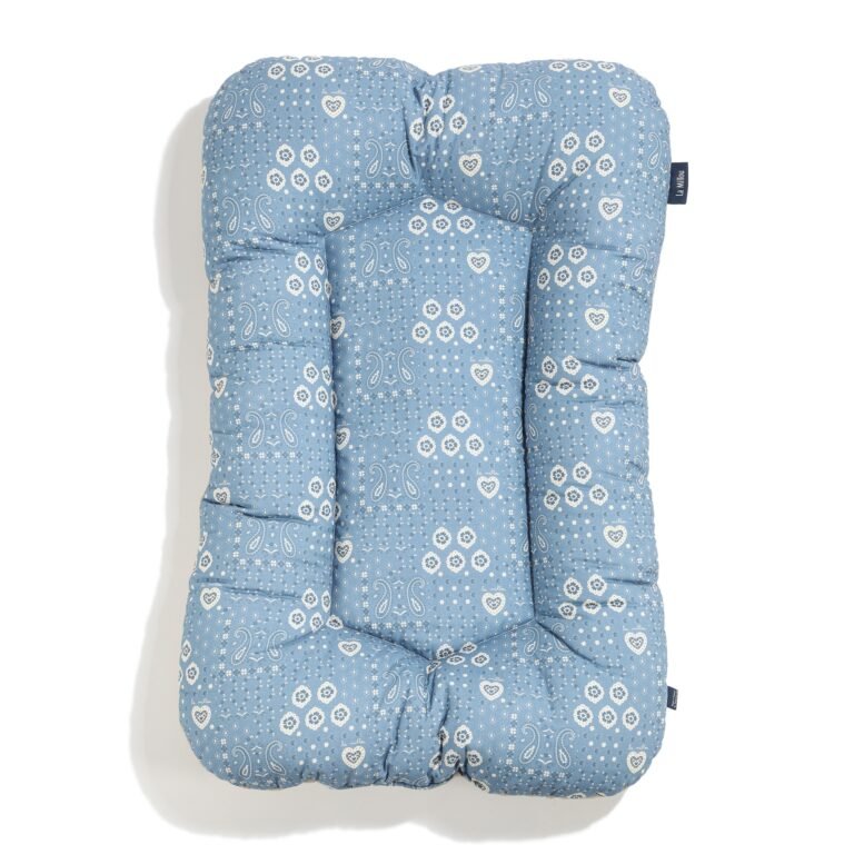 Babynest Baumwolle Velvet BANDANA DENIM - M - 50 x 86 cm Hauptbild