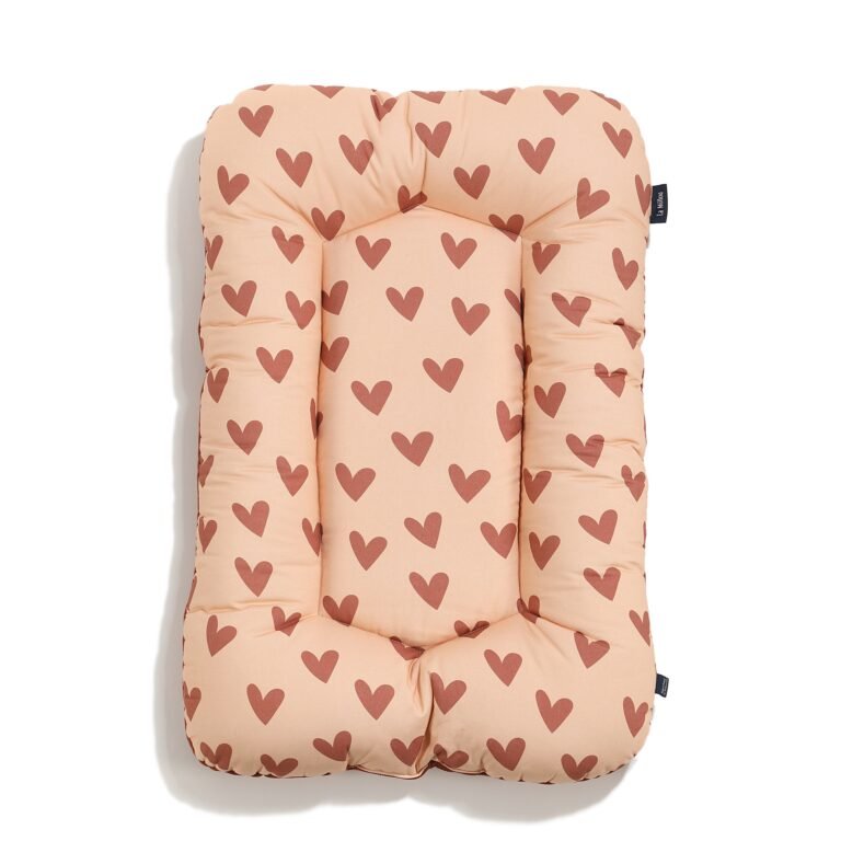 Babynest Baumwolle Velvet HEARTBEAT PINK - M - 50 x 86 cm Hauptbild