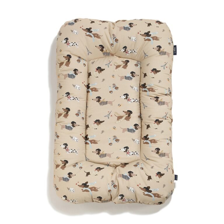 Babynest Baumwolle Velvet PIERRE THE DOG - M - 50 x 86 cm Hauptbild