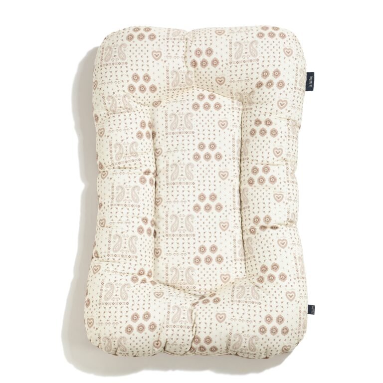 Babynest Baumwolle Velvet BANDANA CREAM - M - 50 x 86 cm Hauptbild