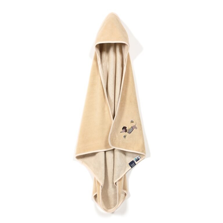 Handtuch PIERRE THE DOG - S - 85 x 85 cm Hauptbild