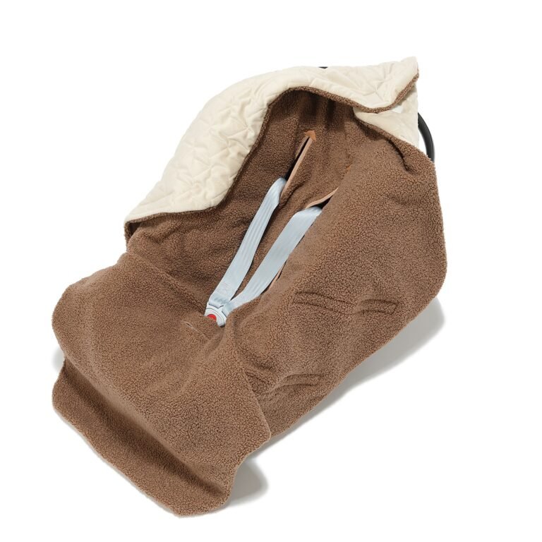 Einschlagdecke Babyschale Teddybär LATTE Hauptbild