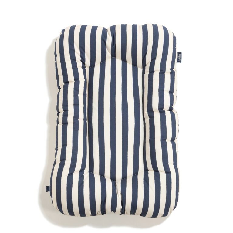 Babynest Baumwolle Velvet STRIPES NAVY - M - 50 x 86 cm Hauptbild
